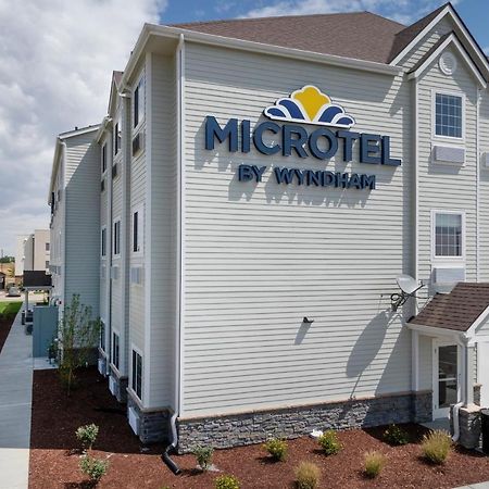 Microtel Inn & Suites By Wyndham Лавленд Экстерьер фото